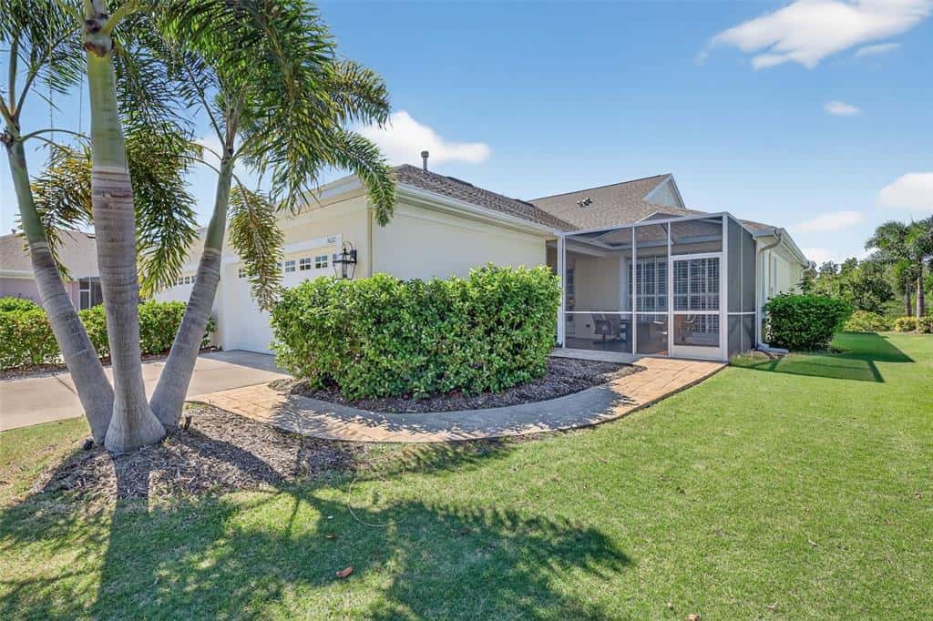 Villa in APOLLO BEACH
