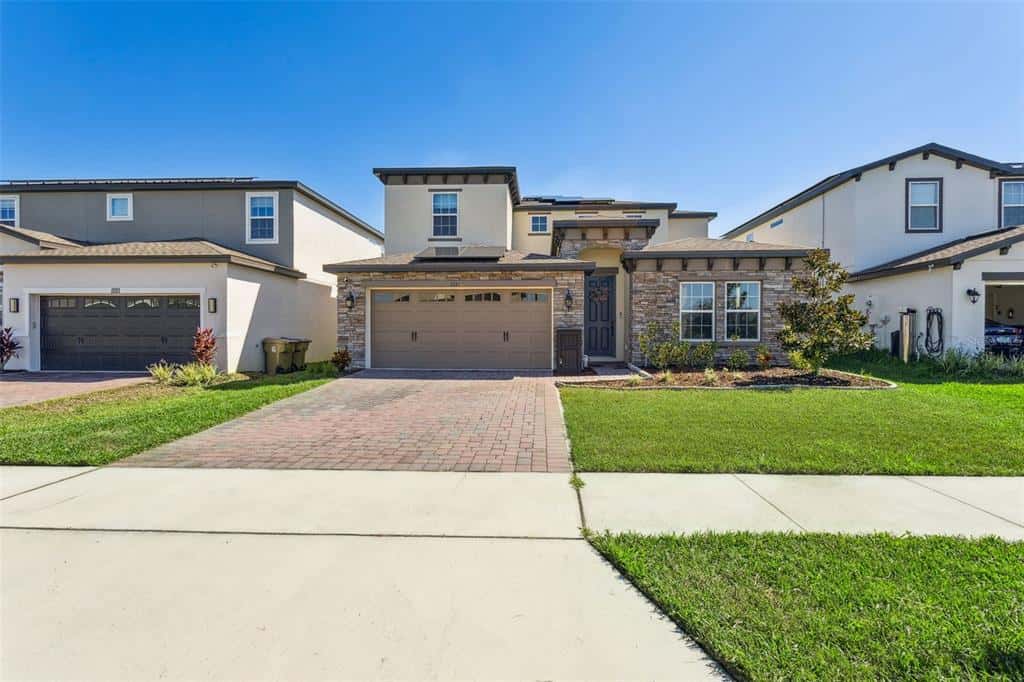 Single Family Residence in ST CLOUD