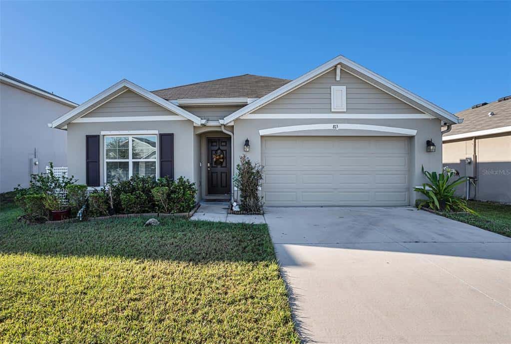 Single Family Residence in RUSKIN