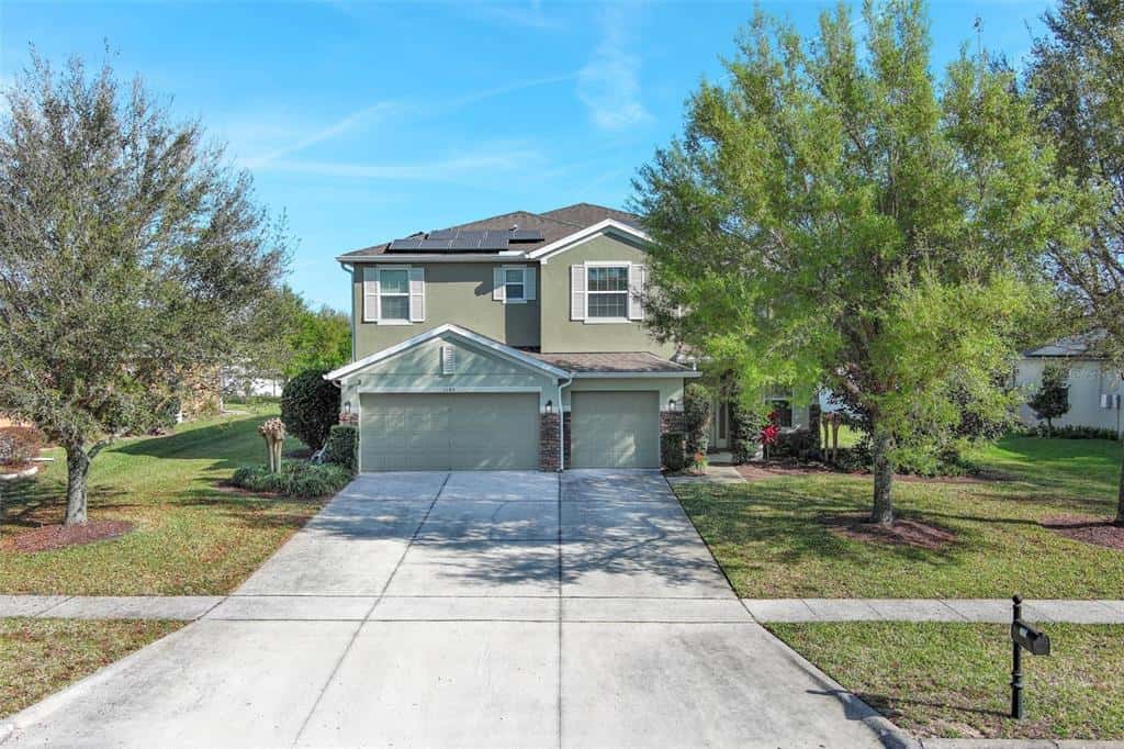 Single Family Residence in APOPKA