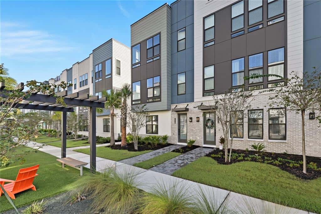 Townhouse in ORLANDO