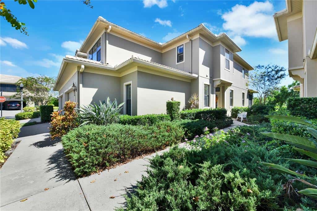 Townhouse in SEMINOLE