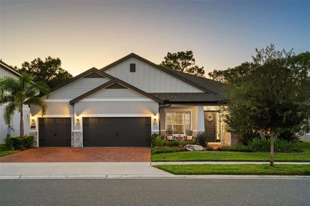 Single Family Residence in WINTER PARK