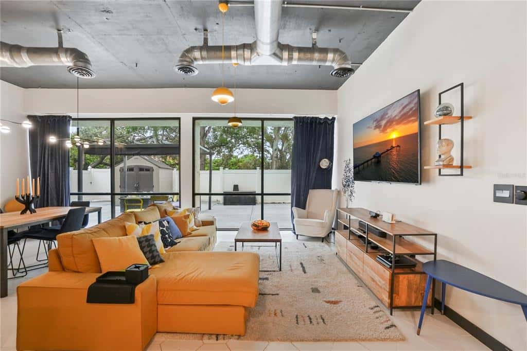 Condominium in CLEARWATER