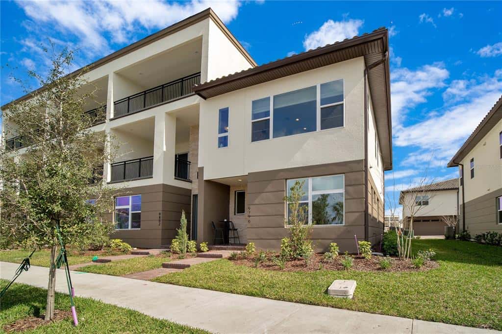 Townhouse in ORLANDO