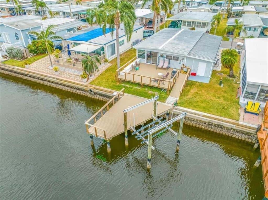 Mobile Home in CLEARWATER