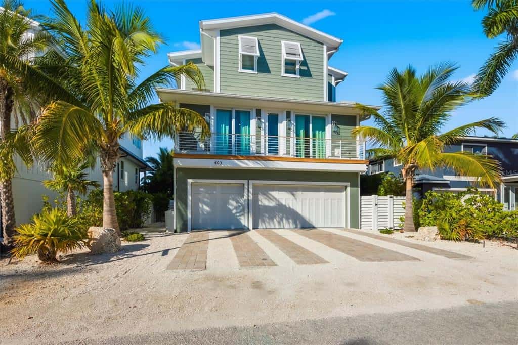 Single Family Residence in BRADENTON BEACH