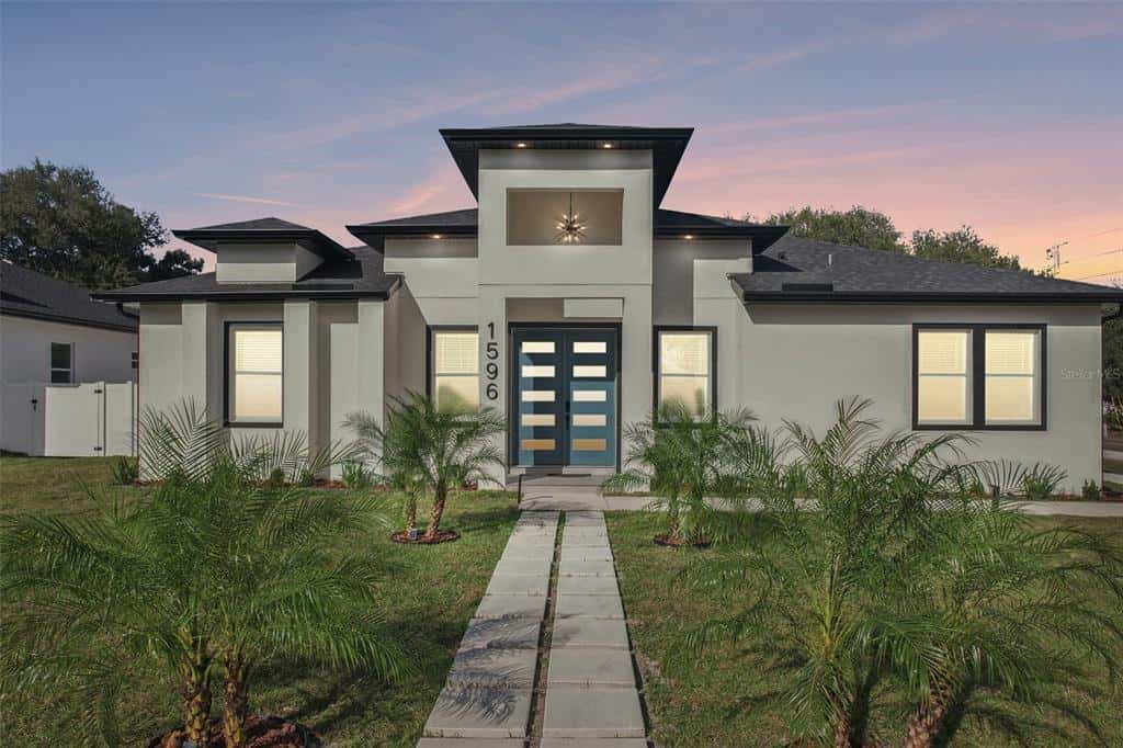 Single Family Residence in CLEARWATER