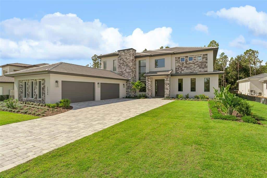 Single Family Residence in BELLA COLLINA
