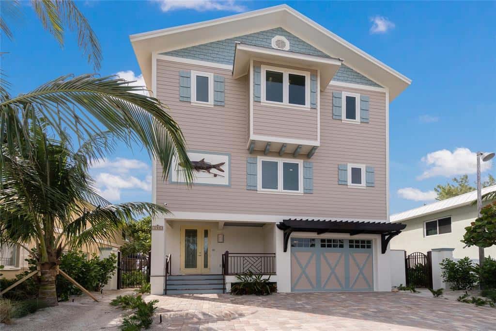 Single Family Residence in BRADENTON BEACH