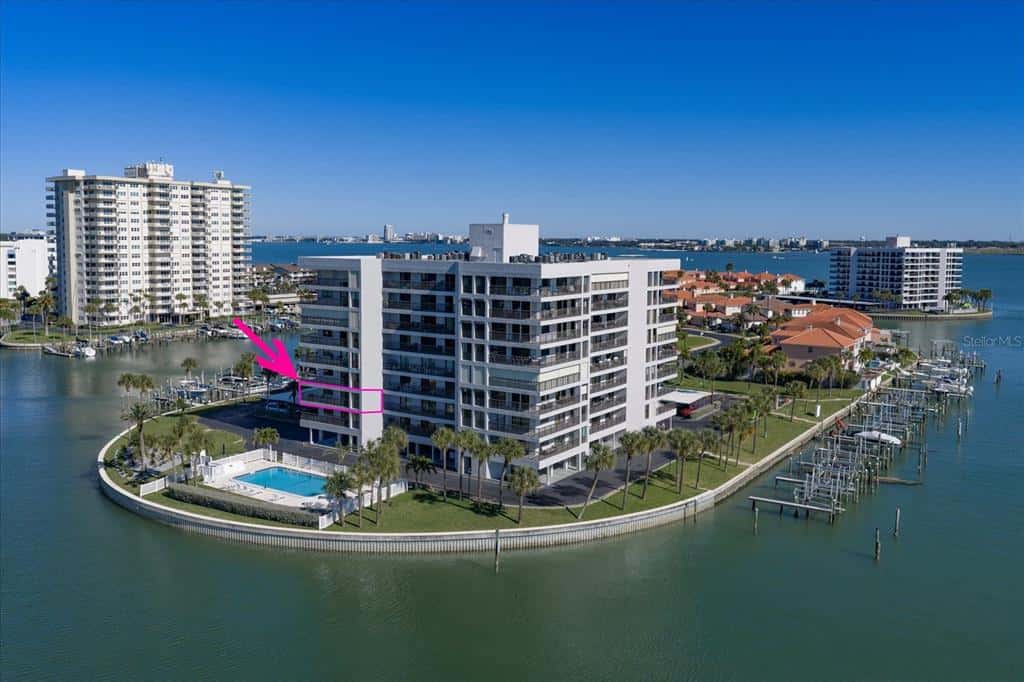 Condominium in CLEARWATER BEACH