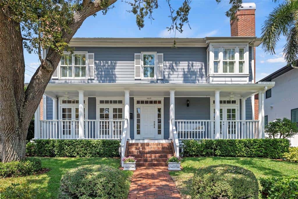 Single Family Residence in TAMPA