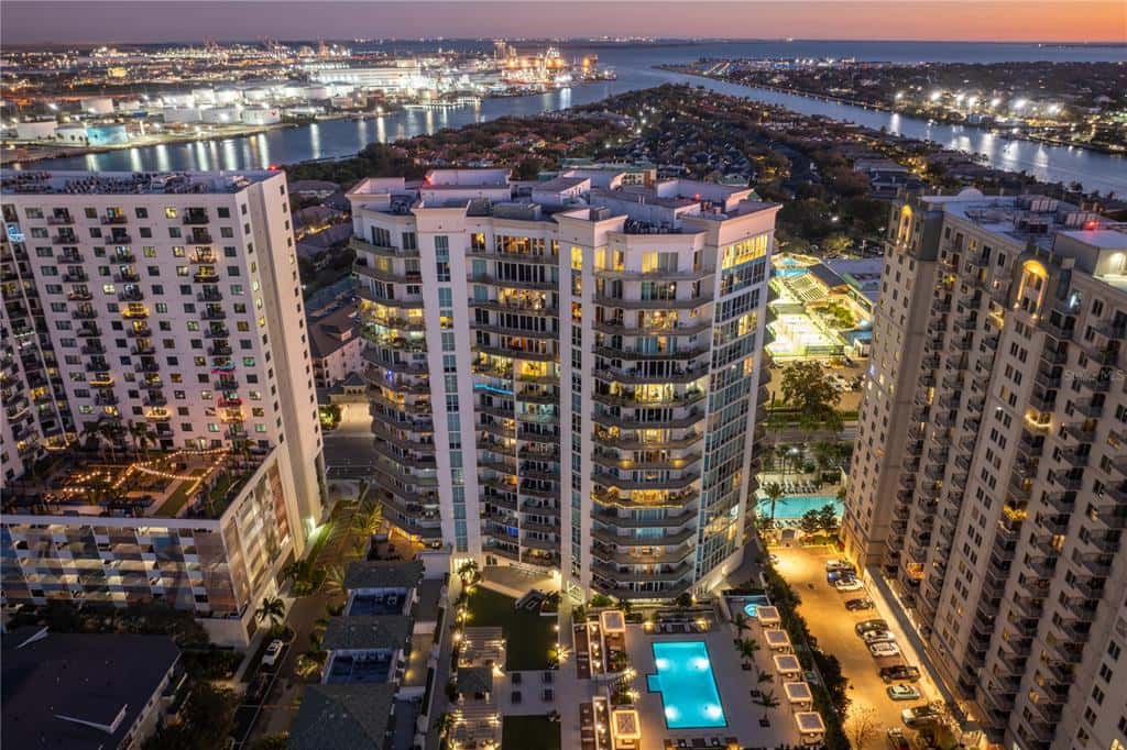 Condominium in TAMPA