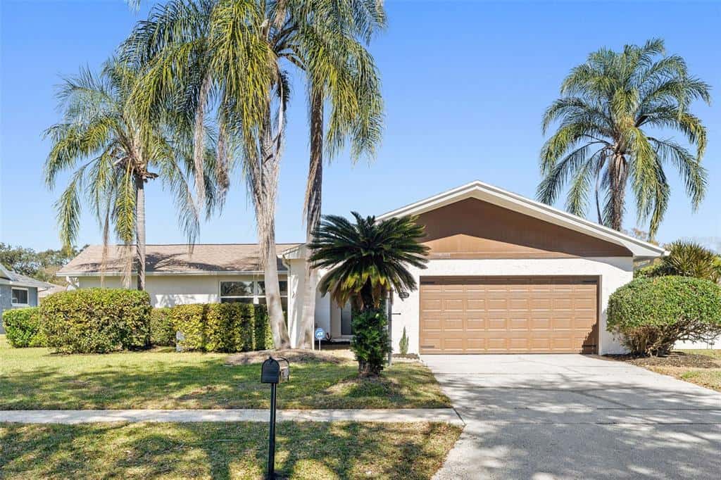 Single Family Residence in CLEARWATER