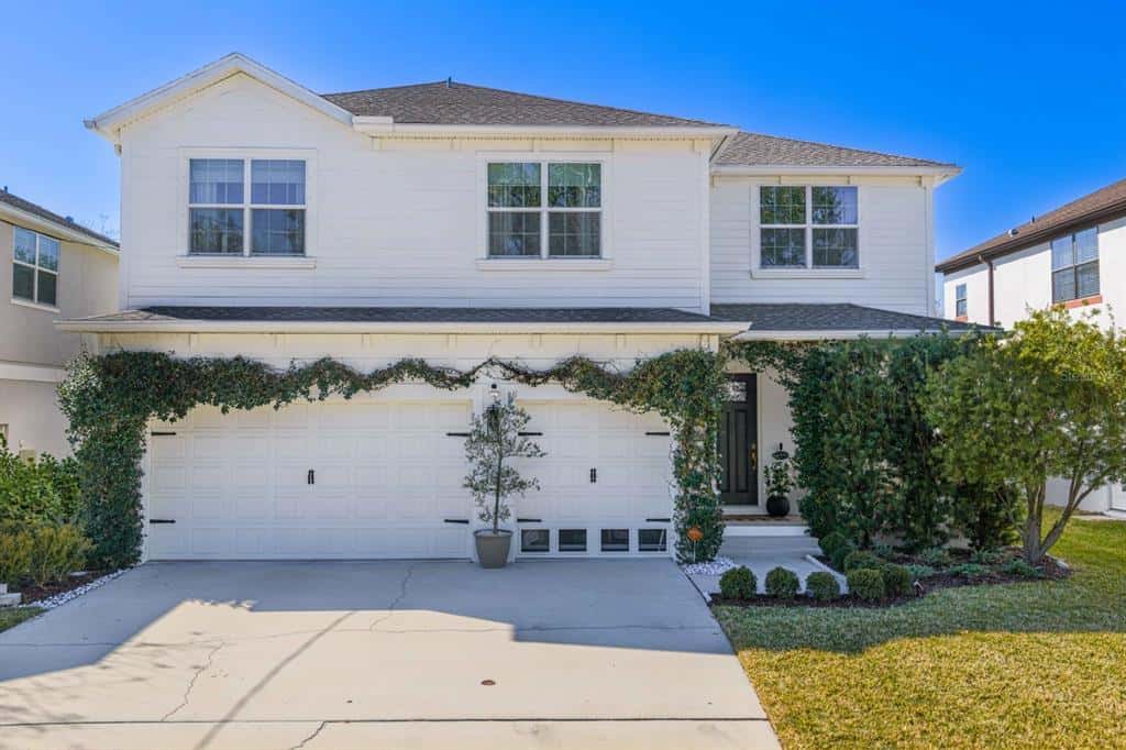 Single Family Residence in TAMPA