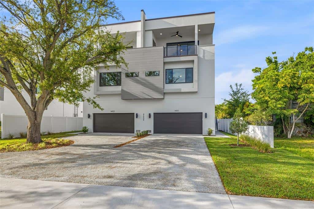 Townhouse in TAMPA