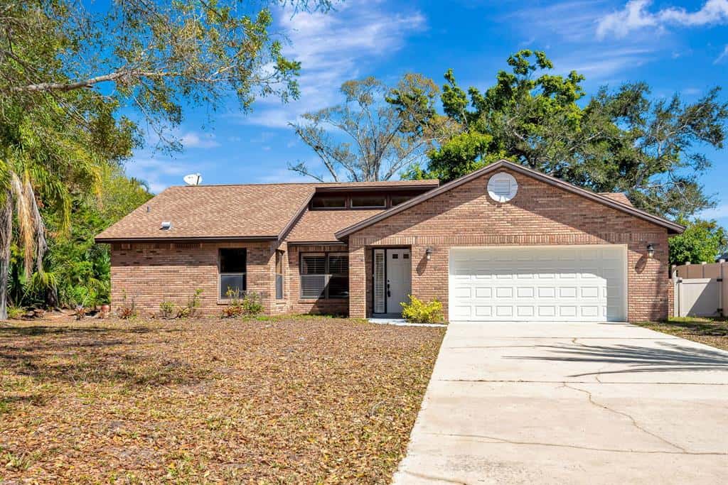 Single Family Residence in SARASOTA
