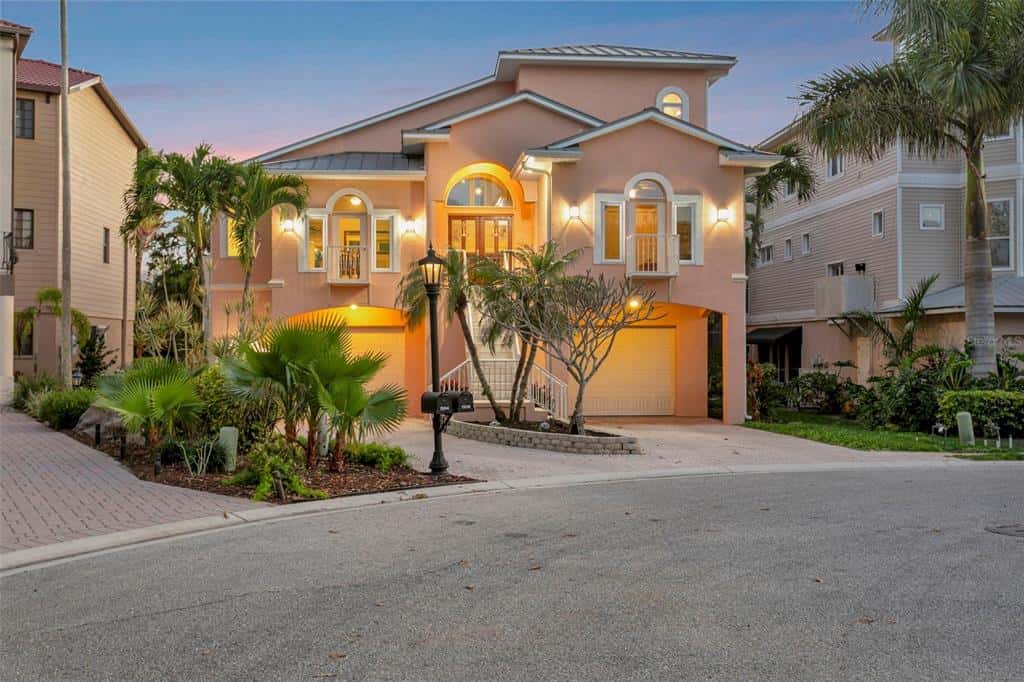 Single Family Residence in BRADENTON
