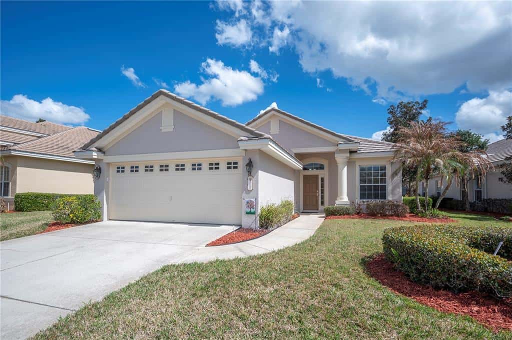Single Family Residence in LAKELAND