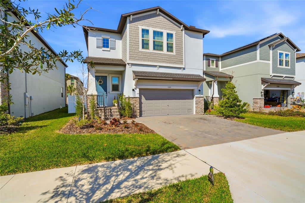 Single Family Residence in TAMPA