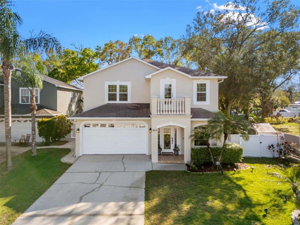 Single Family Residence in TAMPA