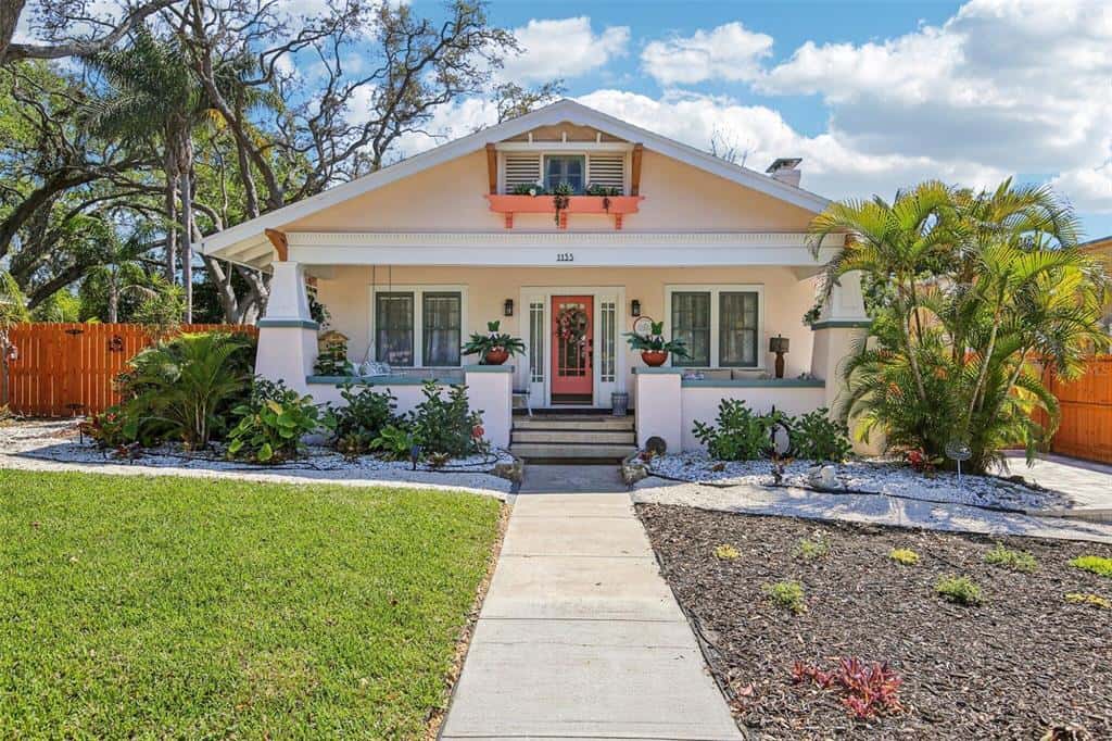 Single Family Residence in CLEARWATER