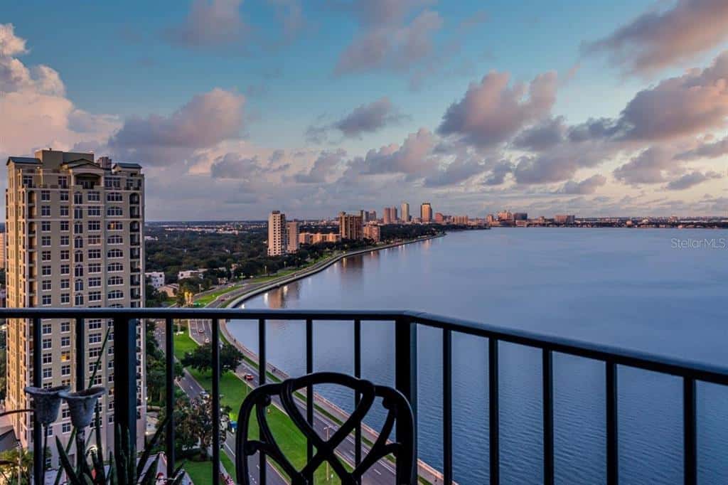 Condominium in TAMPA