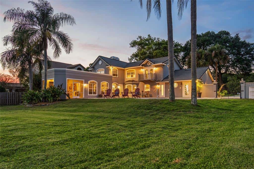 Single Family Residence in WINDERMERE
