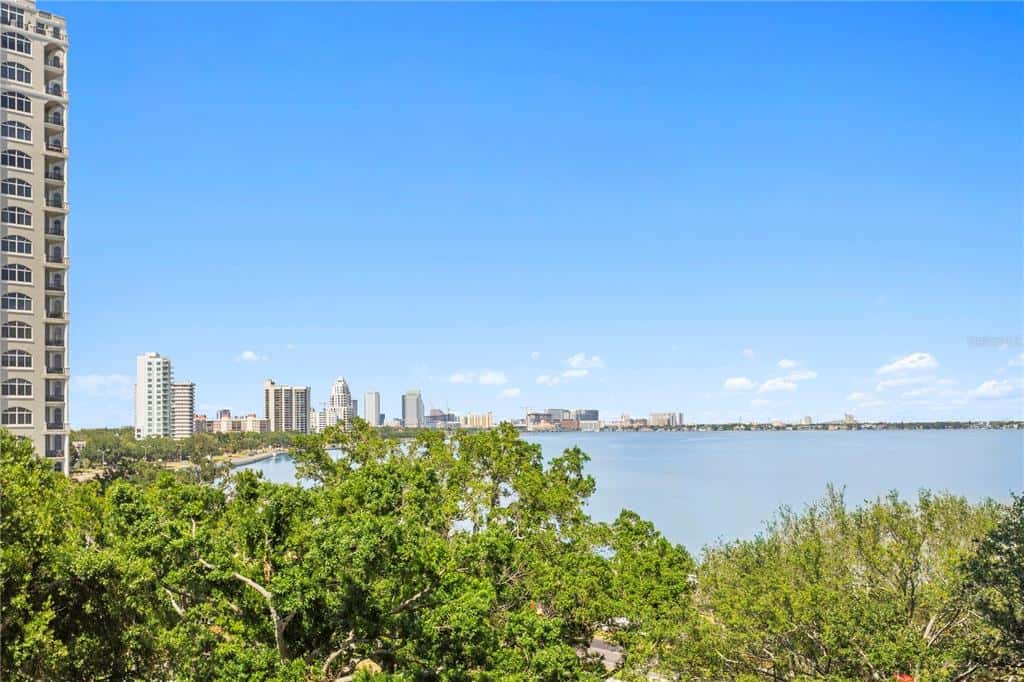 Condominium in TAMPA