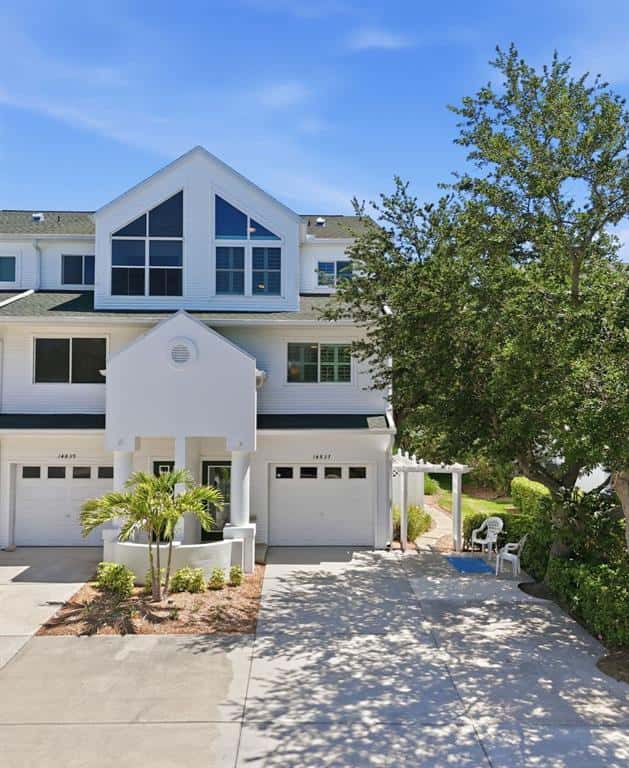 Townhouse in SEMINOLE