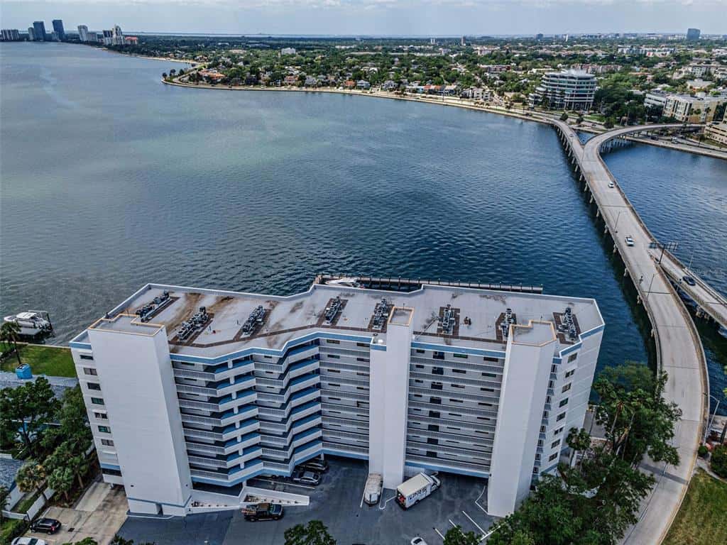Condominium in TAMPA