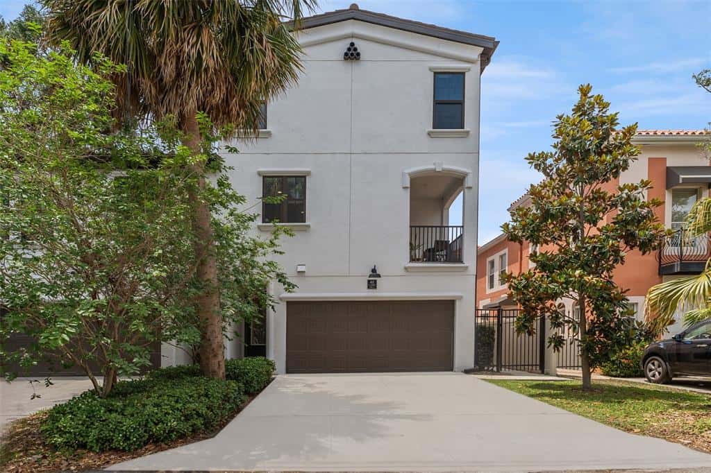 Townhouse in TAMPA