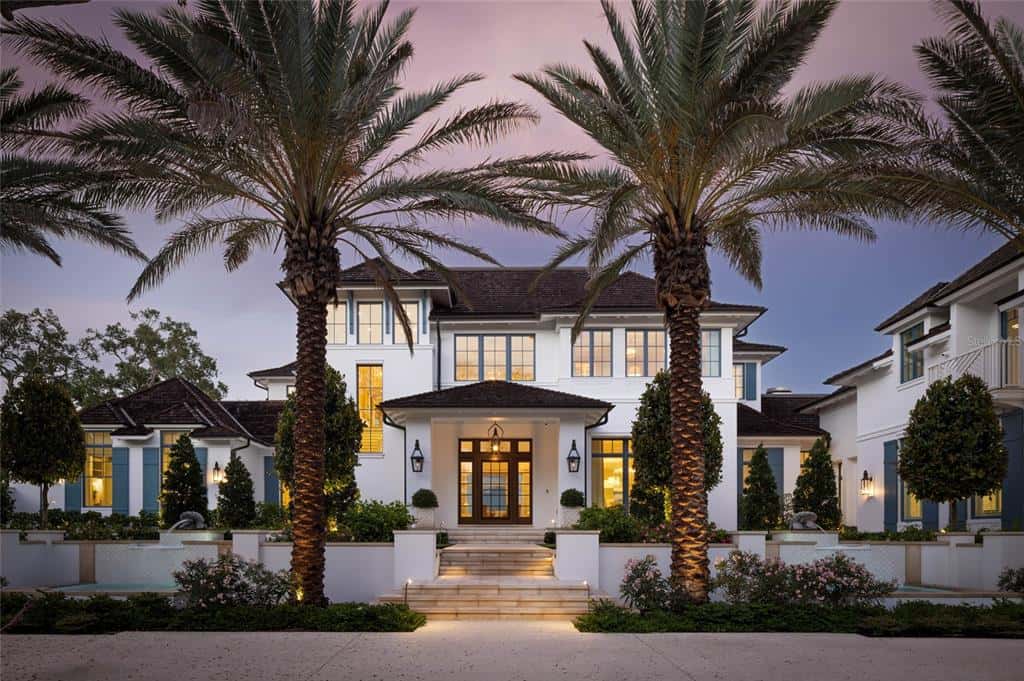 Single Family Residence in SARASOTA