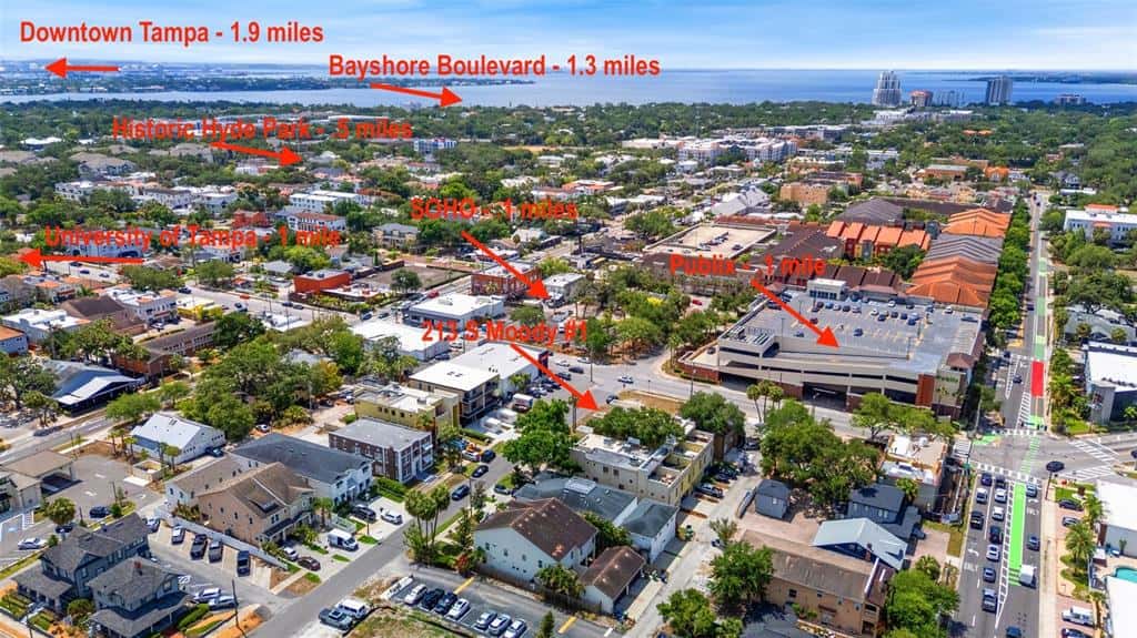 Townhouse in TAMPA