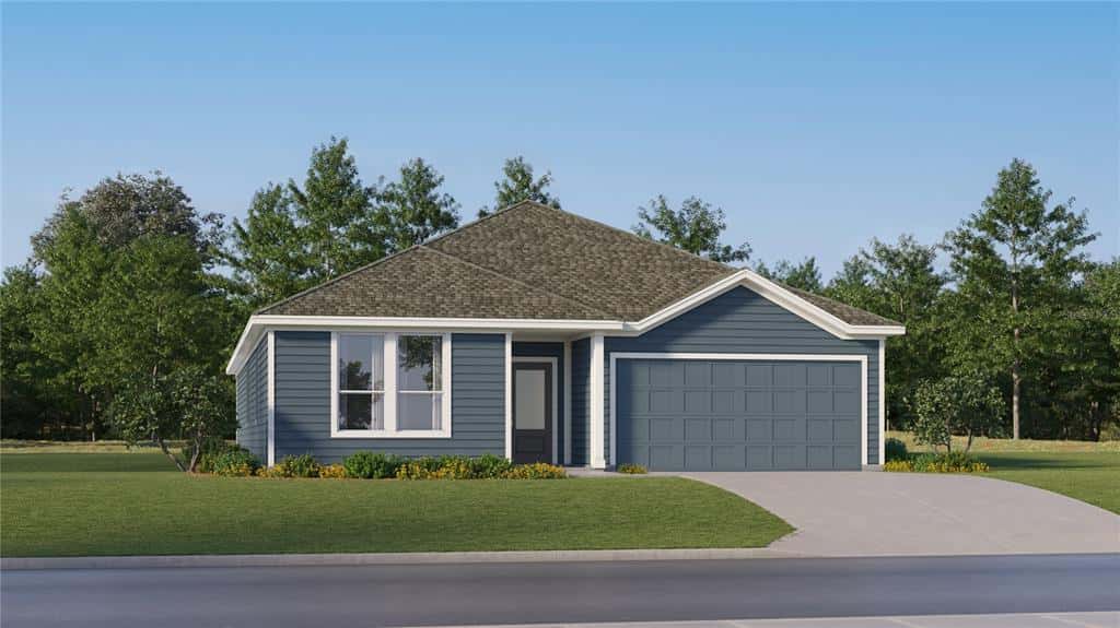 Single Family Residence in GROVELAND