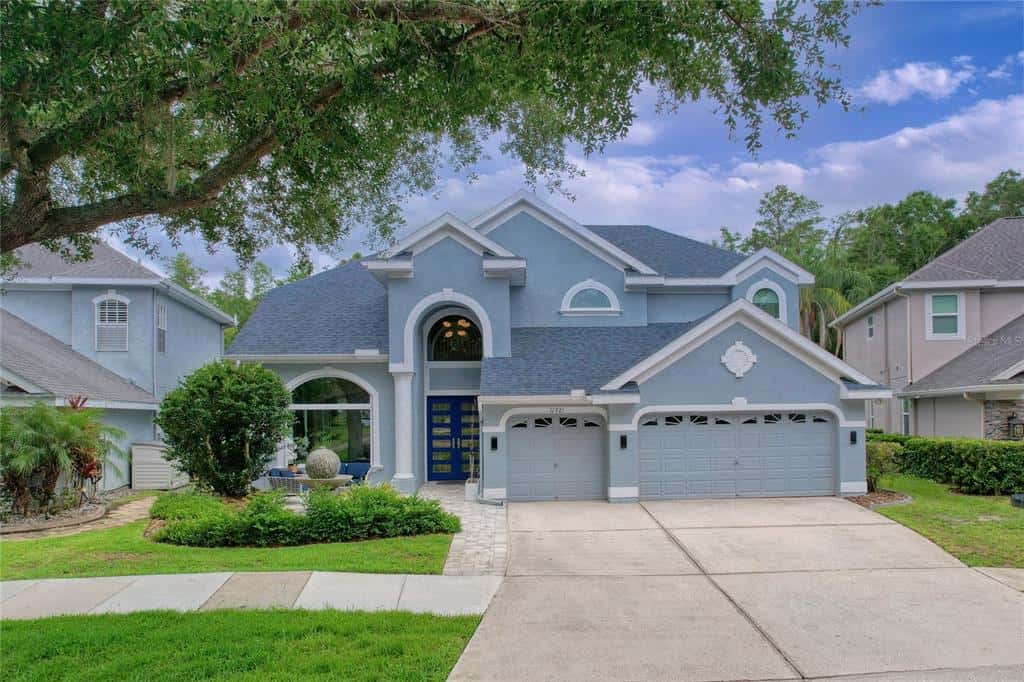 Single Family Residence in TAMPA