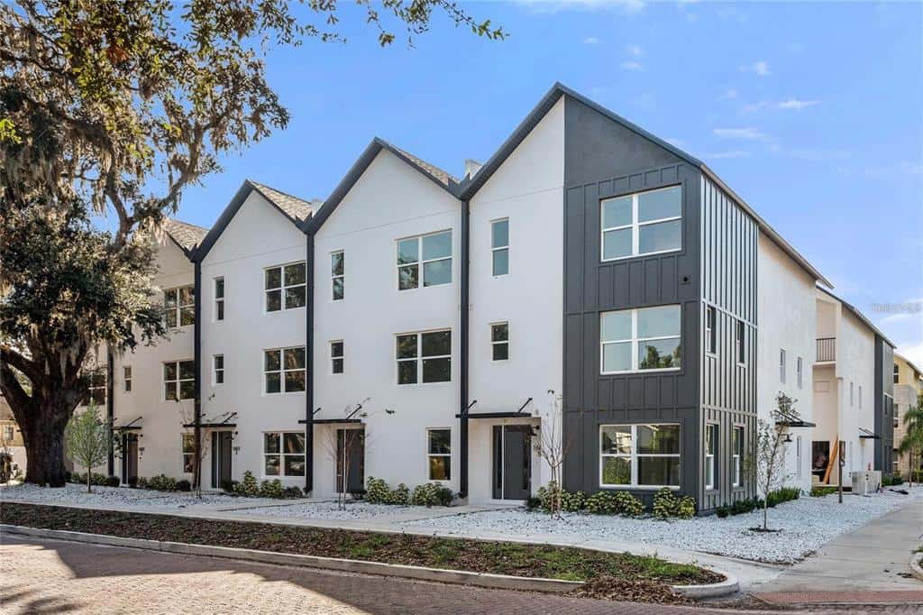 Townhouse in ORLANDO