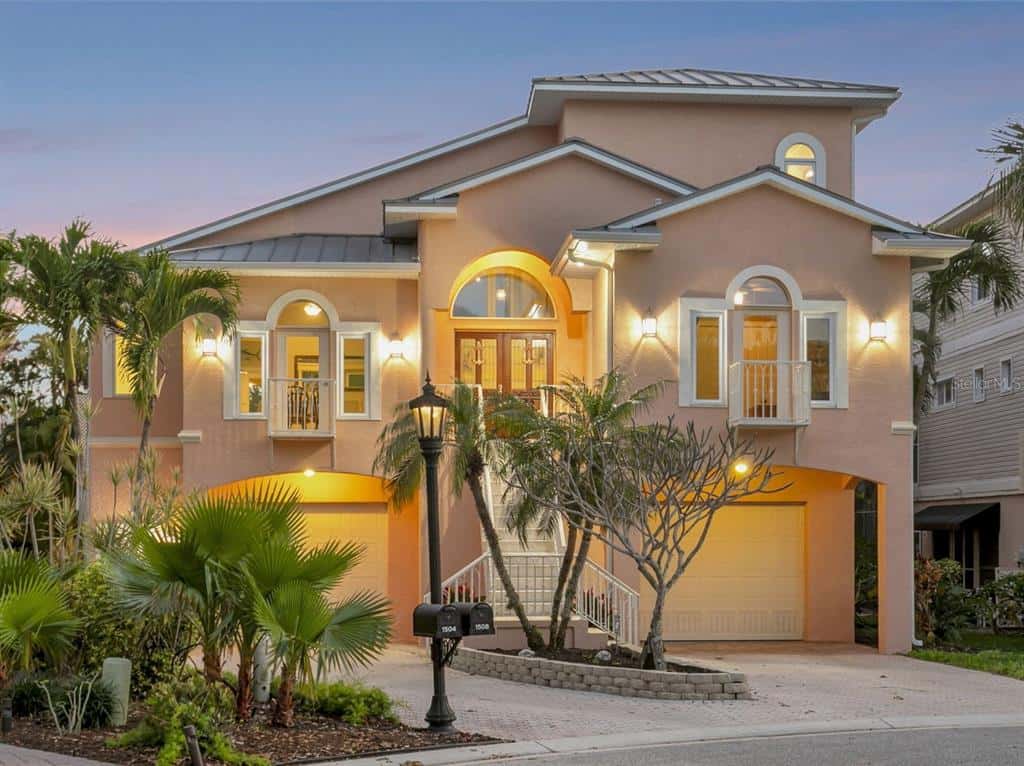 Single Family Residence in BRADENTON