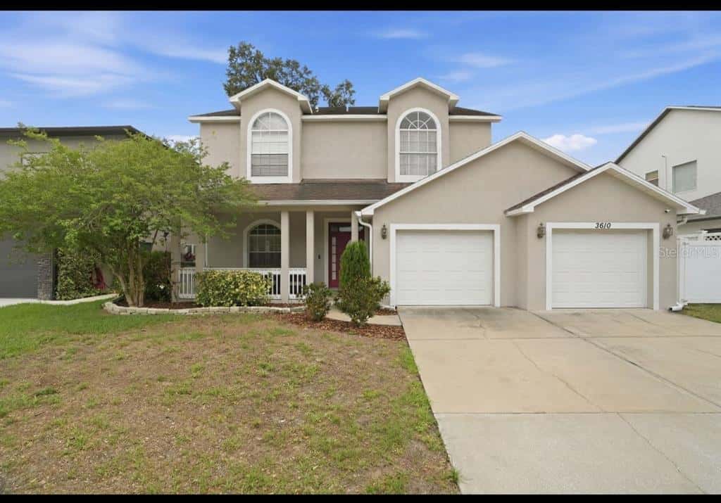 Single Family Residence in TAMPA