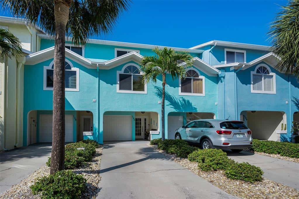 Townhouse in INDIAN ROCKS BEACH
