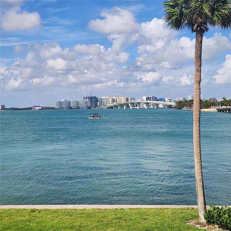 Condominium in SARASOTA
