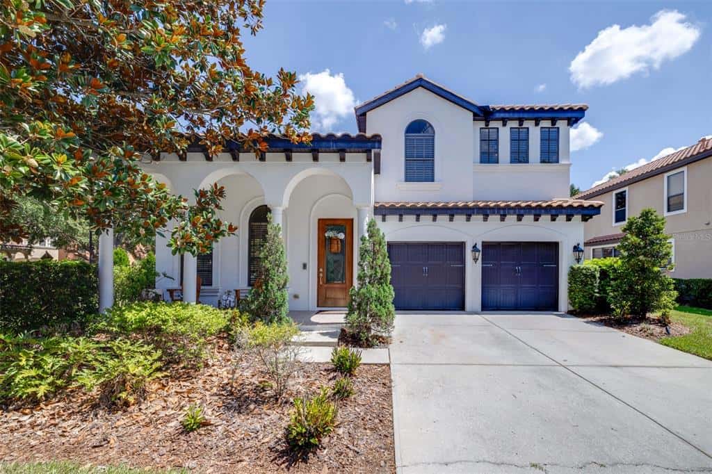 Single Family Residence in TAMPA