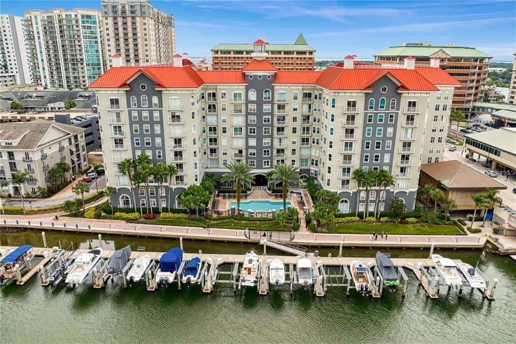 Condominium in TAMPA