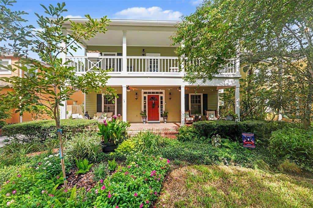 Single Family Residence in TAMPA