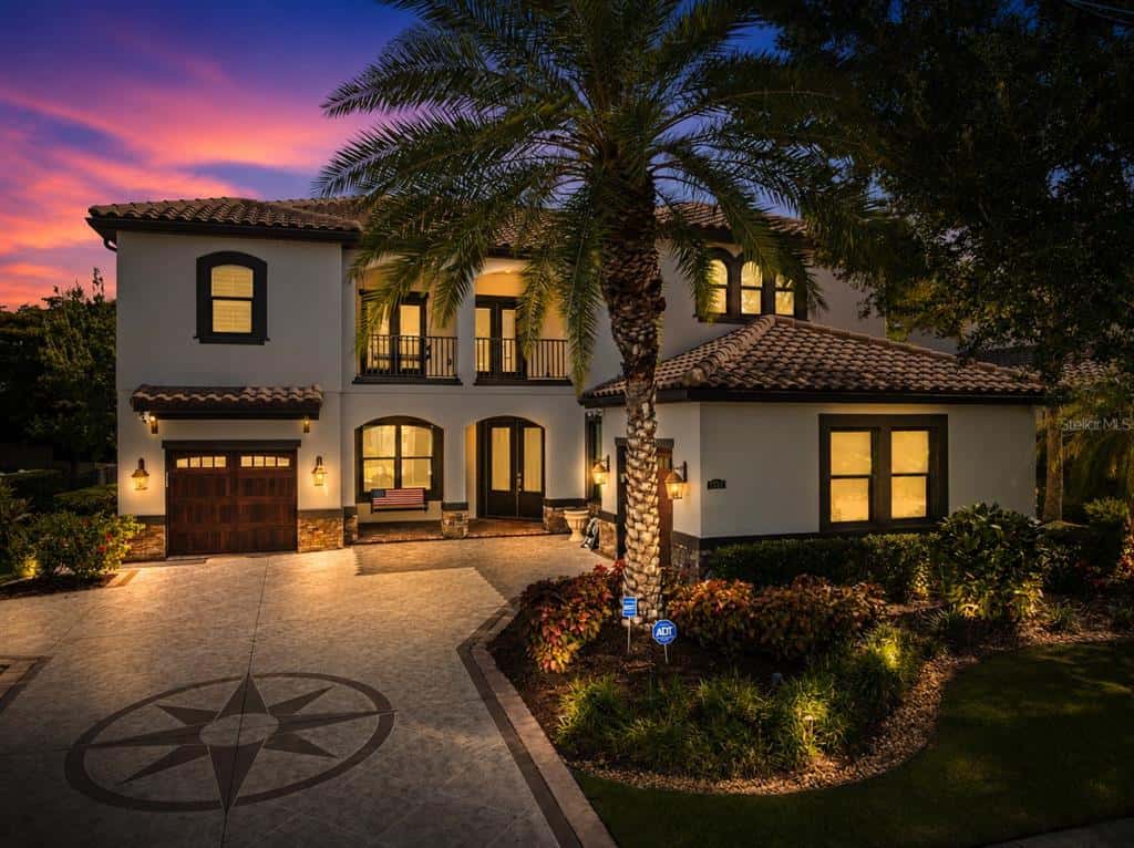 Single Family Residence in SARASOTA
