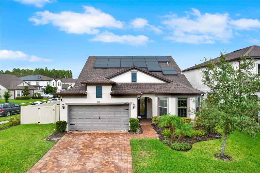 Single Family Residence in TAMPA