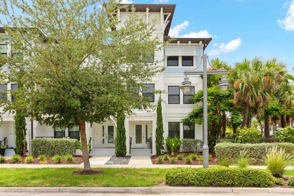 Townhouse in TAMPA