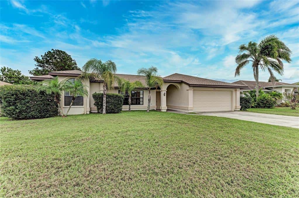 Single Family Residence in BRADENTON