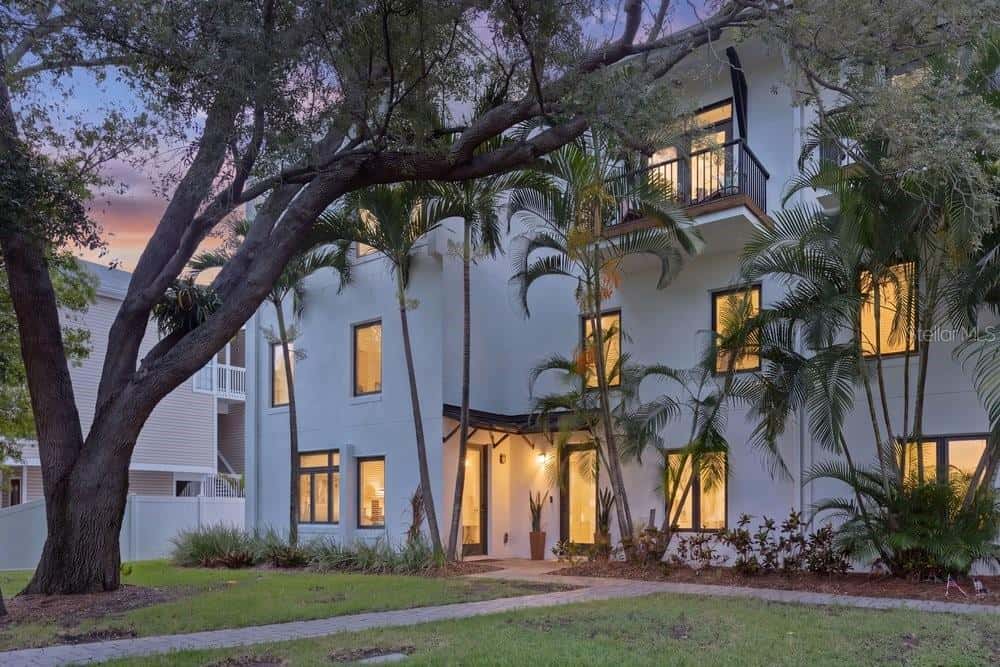 Townhouse in TAMPA