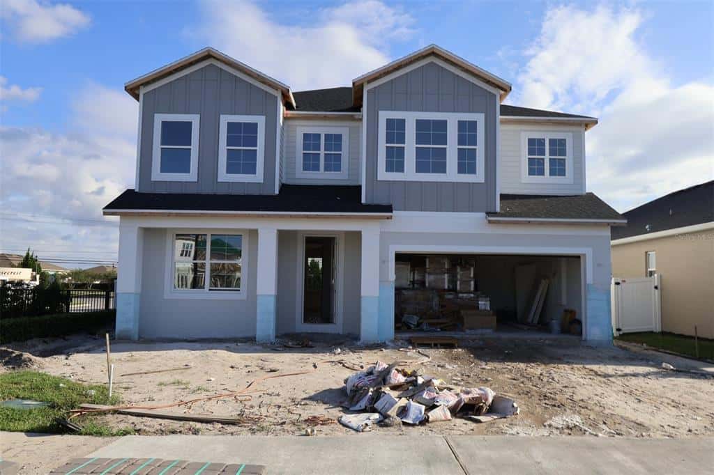 Single Family Residence in SANFORD